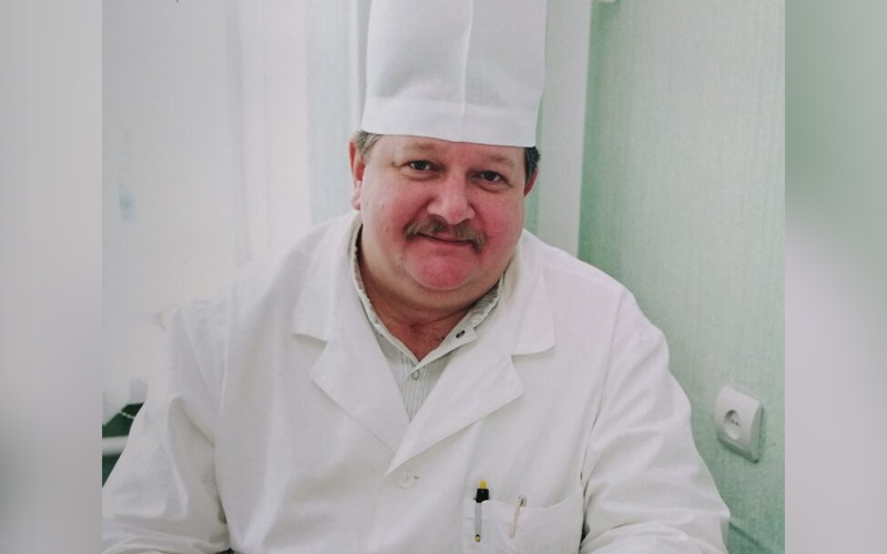 Завідувач відділеня судинної неврології Ігор Черняк. Фото з сайту лікарні cml.rv.ua